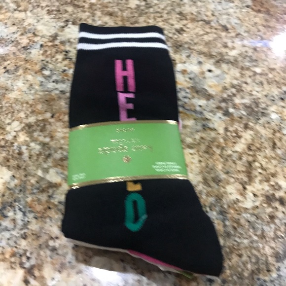 Kate Spade ♠️ new 3 pack of crew style socks - Picture 2 of 7